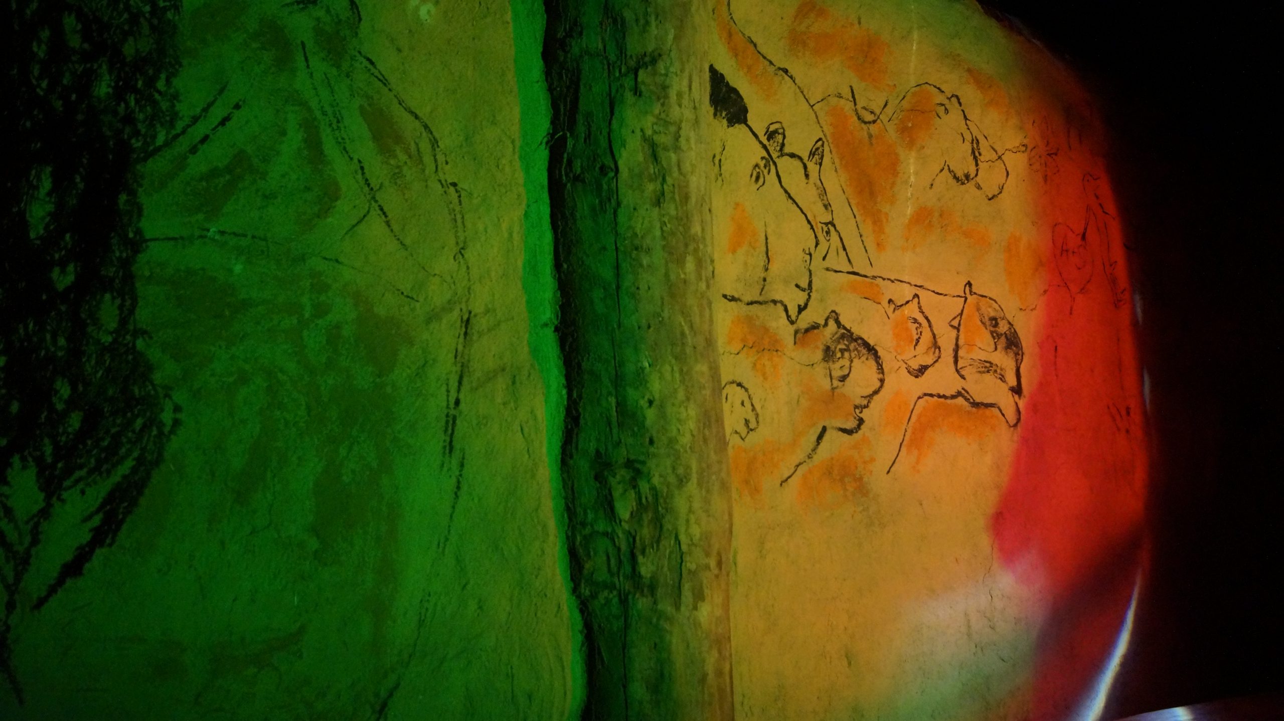 Abendwanderung im Steinzeitdorf mit dem Schamanen